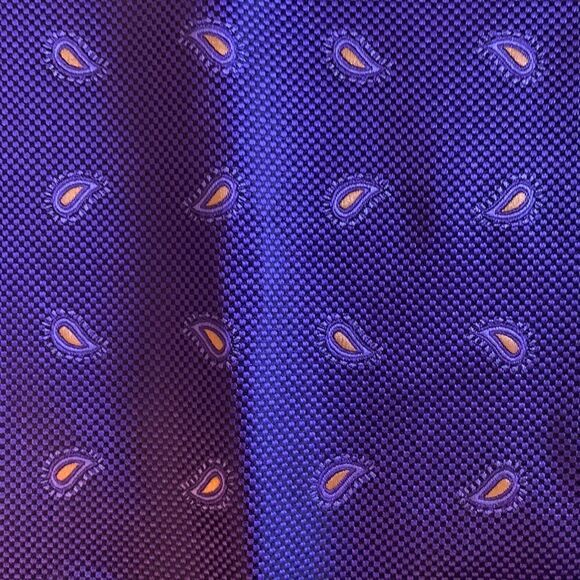 Men’s sapphire blue adjustable bow tie, pocket kerchief and cufflinks - Picture 3 of 8